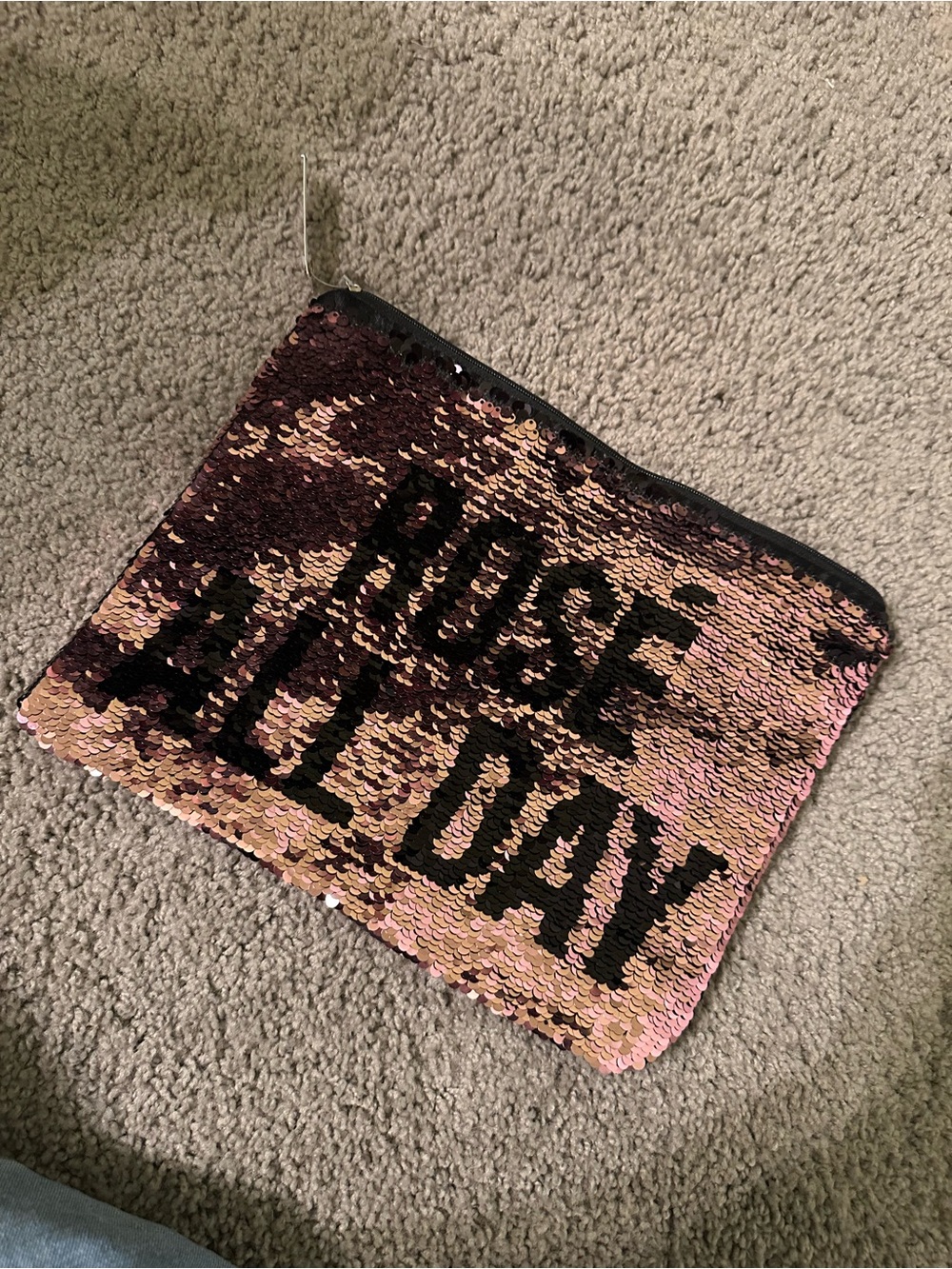 8 Oak Lane Reversible Sequin Pouch